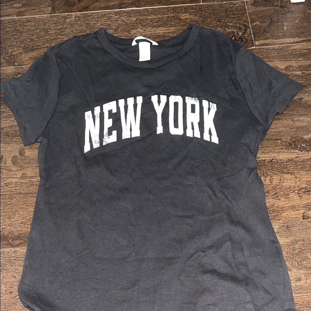 H&M Charcoal New York Graphic Tee